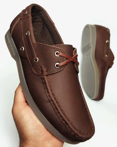 Calzado Apache. 100% Cuero. Caballero