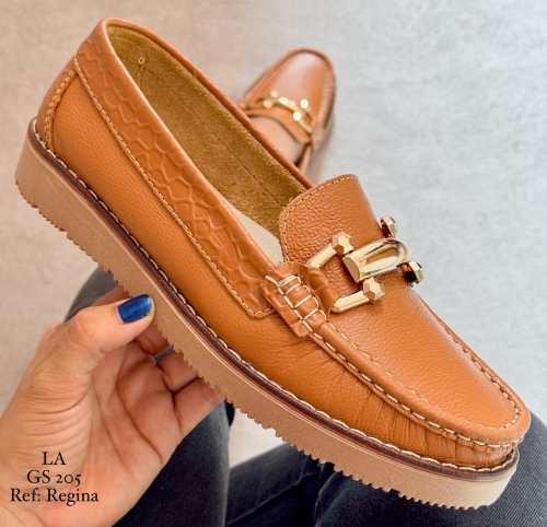 Mocasín Regina. Puro Cuero. Dama.