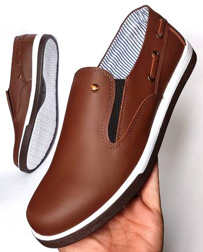 Mocasín Core. Puro Cuero. Caballero